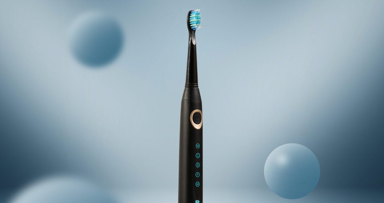 Perfect Smile Spa - Toothbrush