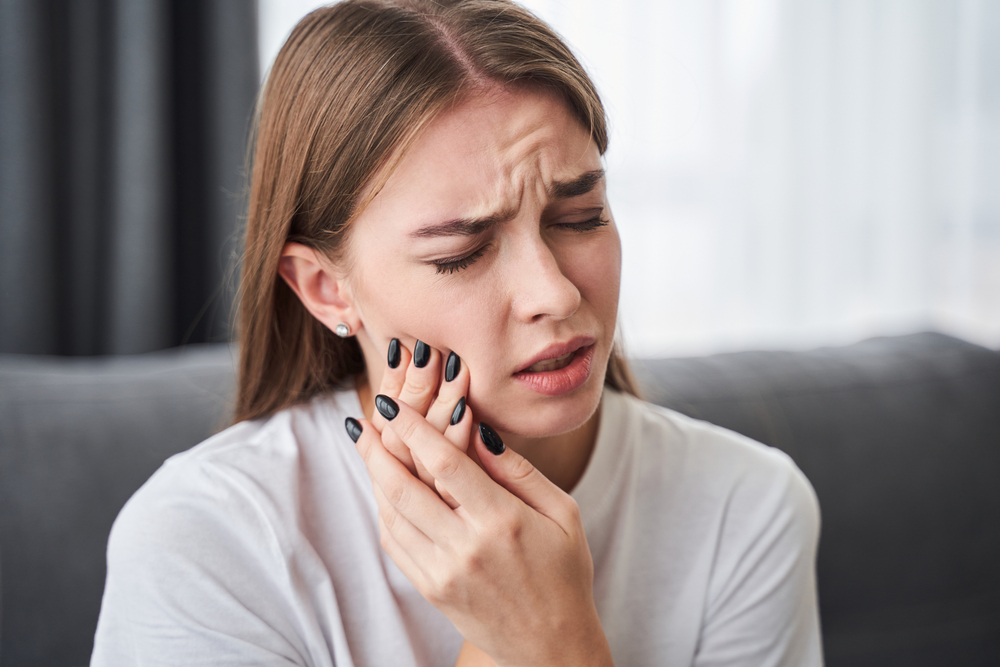 veneers tooth sensitivity