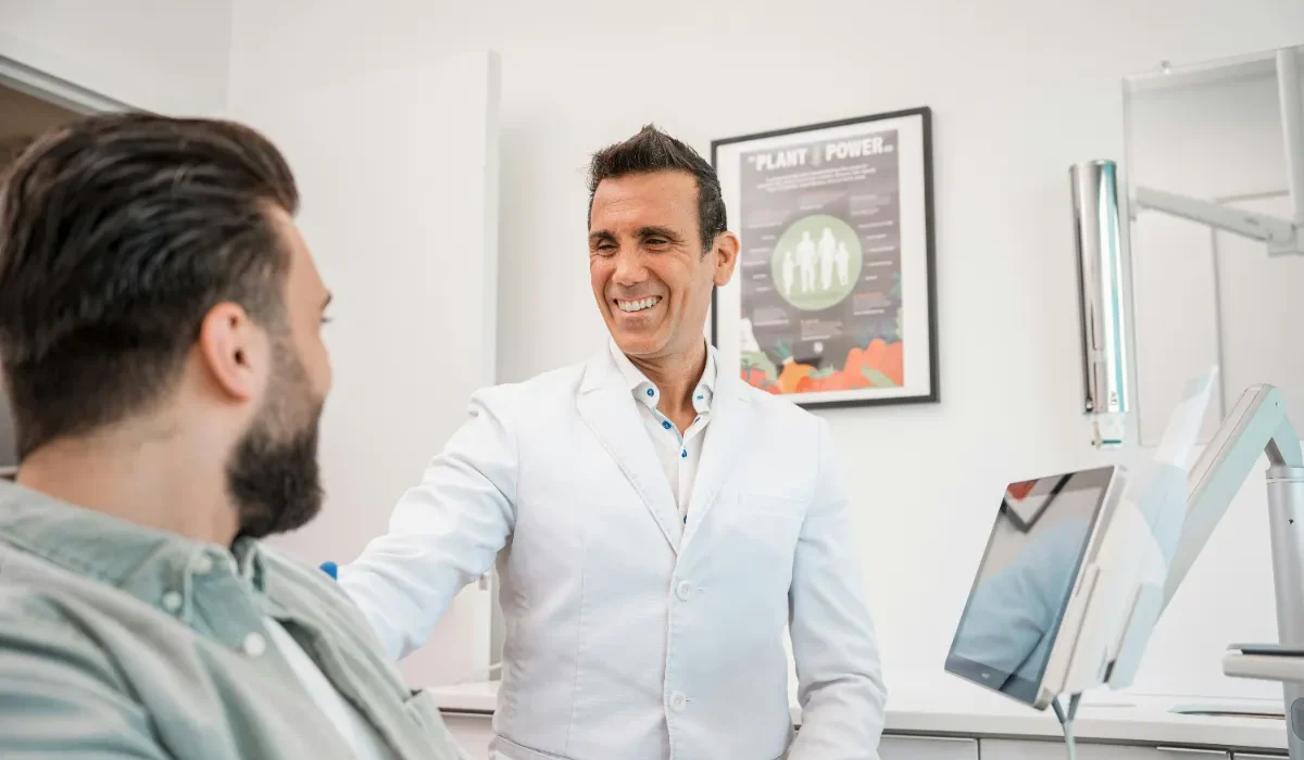 cosmetic dentist consultation